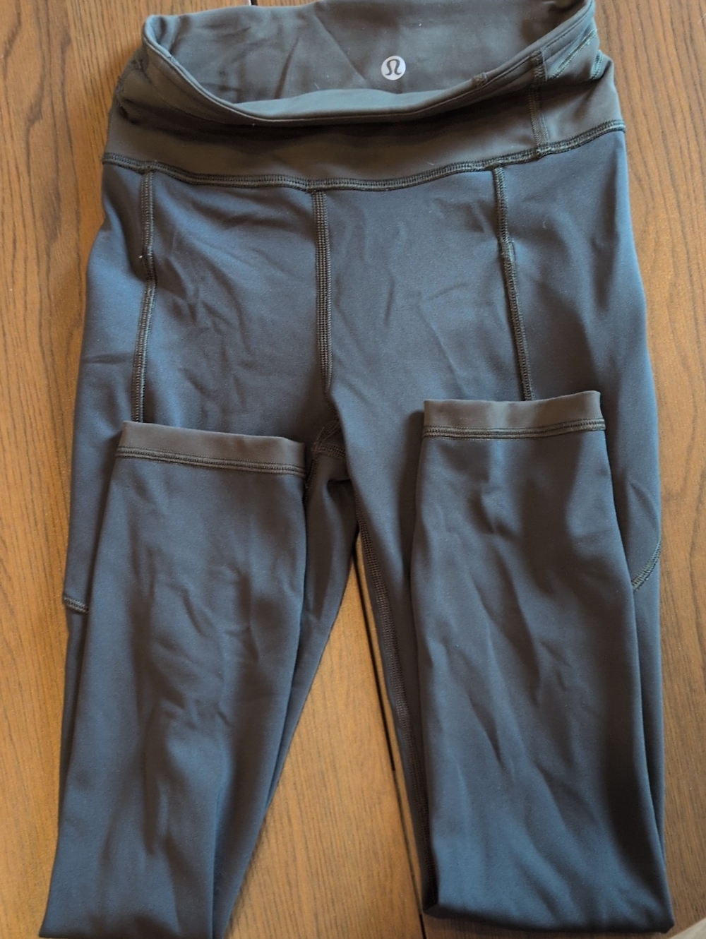 lululemon athletica Two Tone Forest Green Performance Leggings with Logo